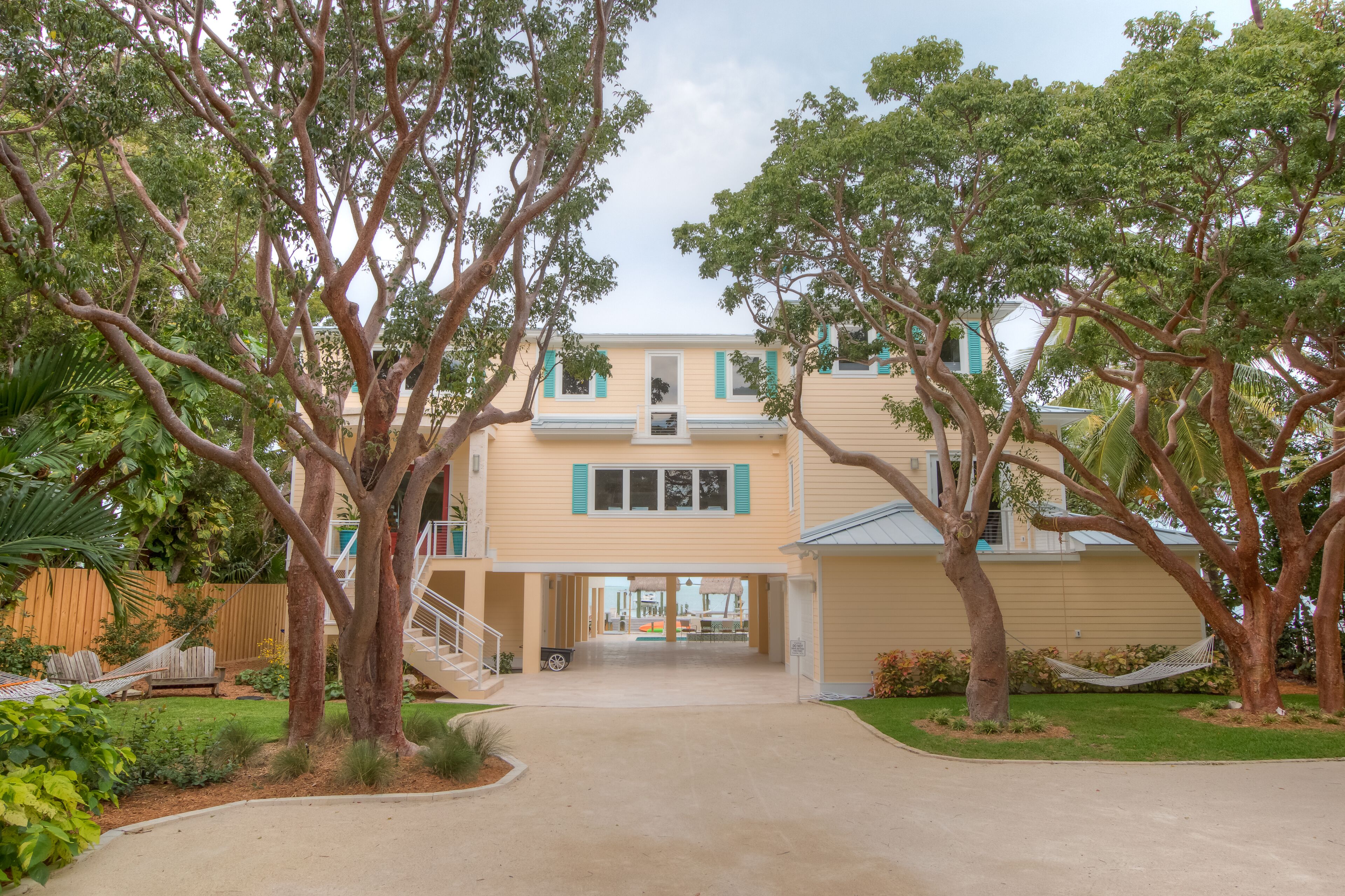 Brand New Unique Deep Water Gulf Front Estate.  Beach, Pool, Hot tub and docks