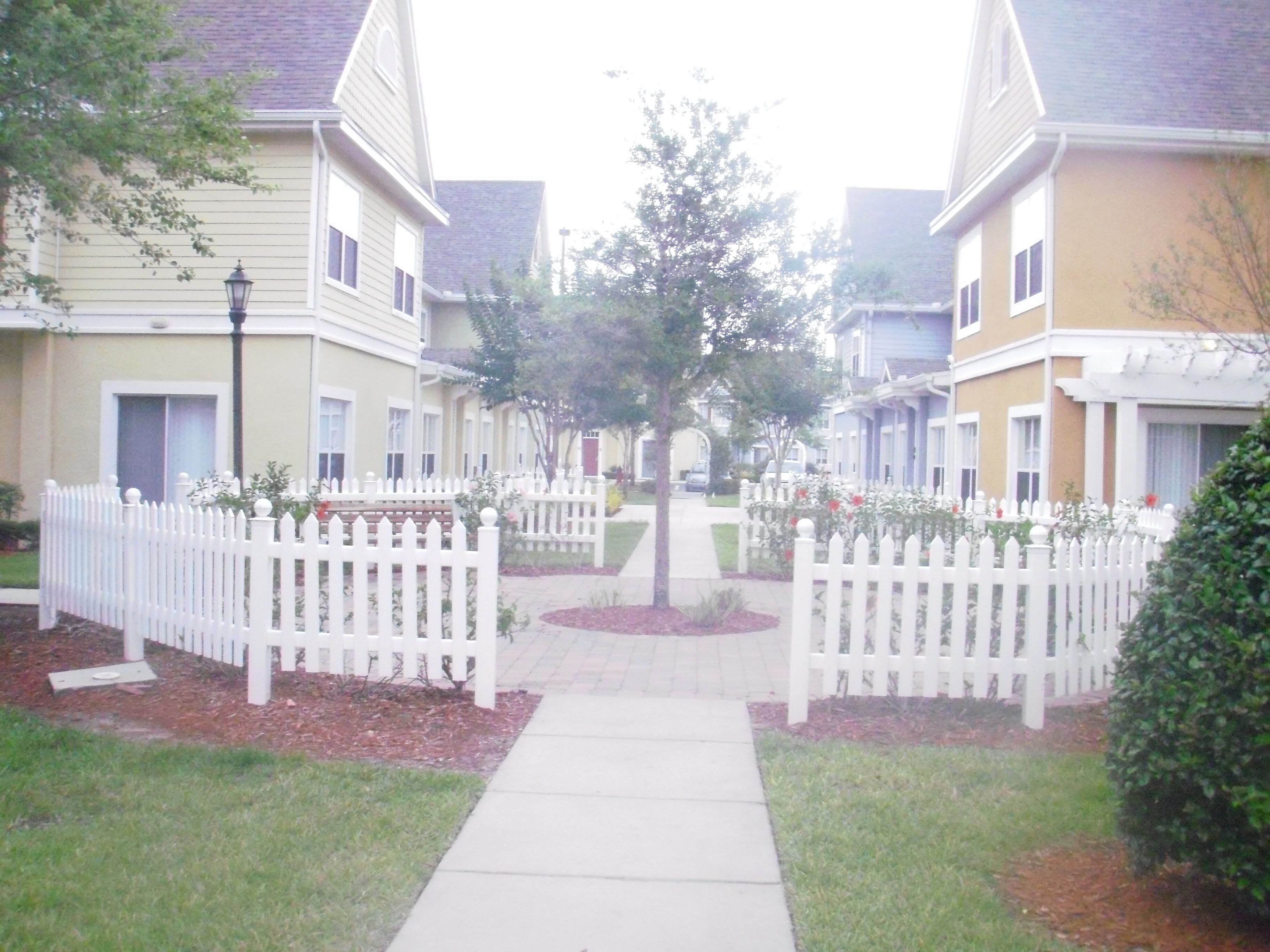 Beautiful 3 bed/2 bath condo near major attractions