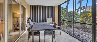 Comfy Condo at Jupiter Bay Resort, with easy beach access