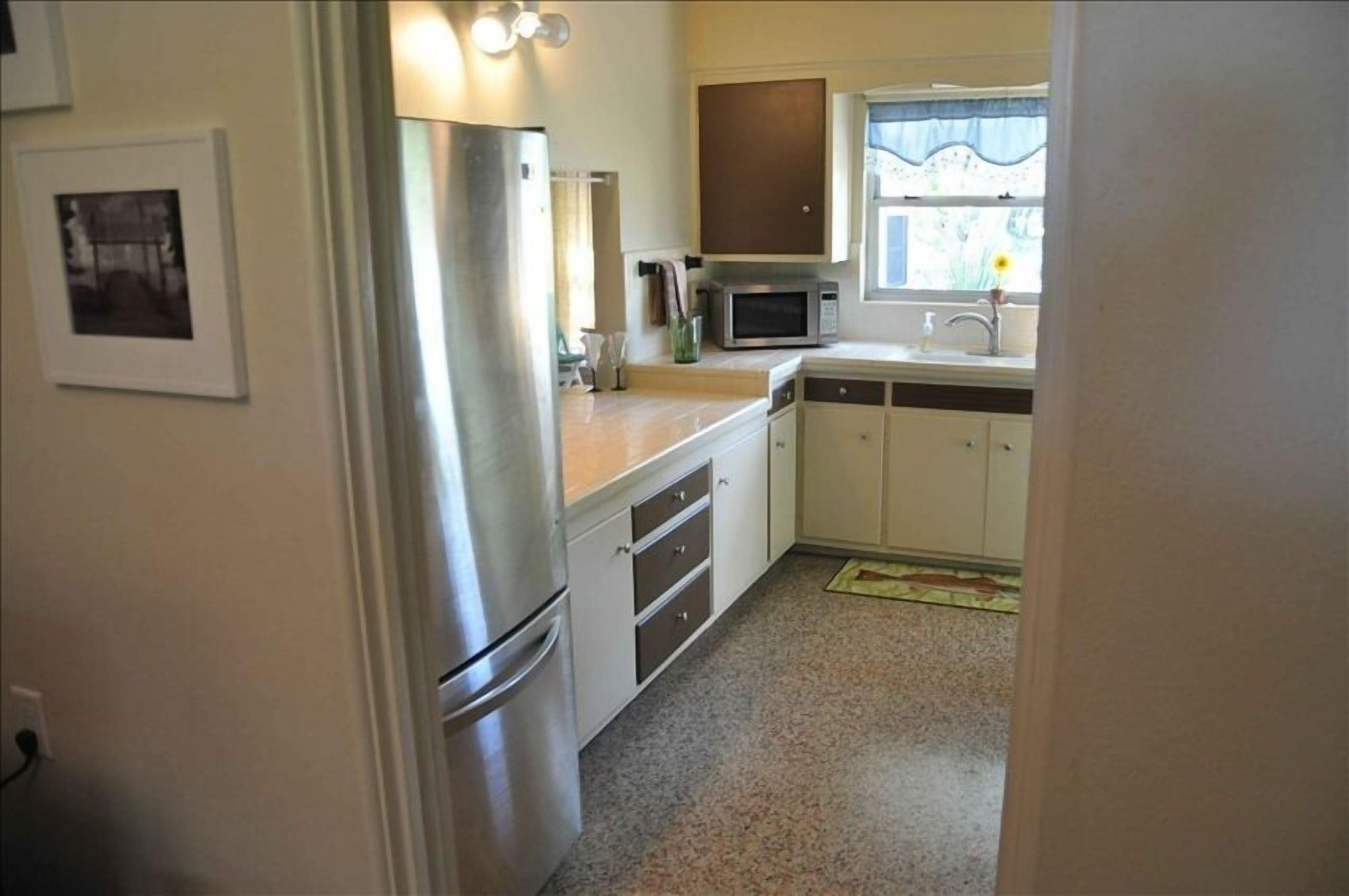 Canal (60 Ft) Front Anna Maria Rental House Great for Boaters