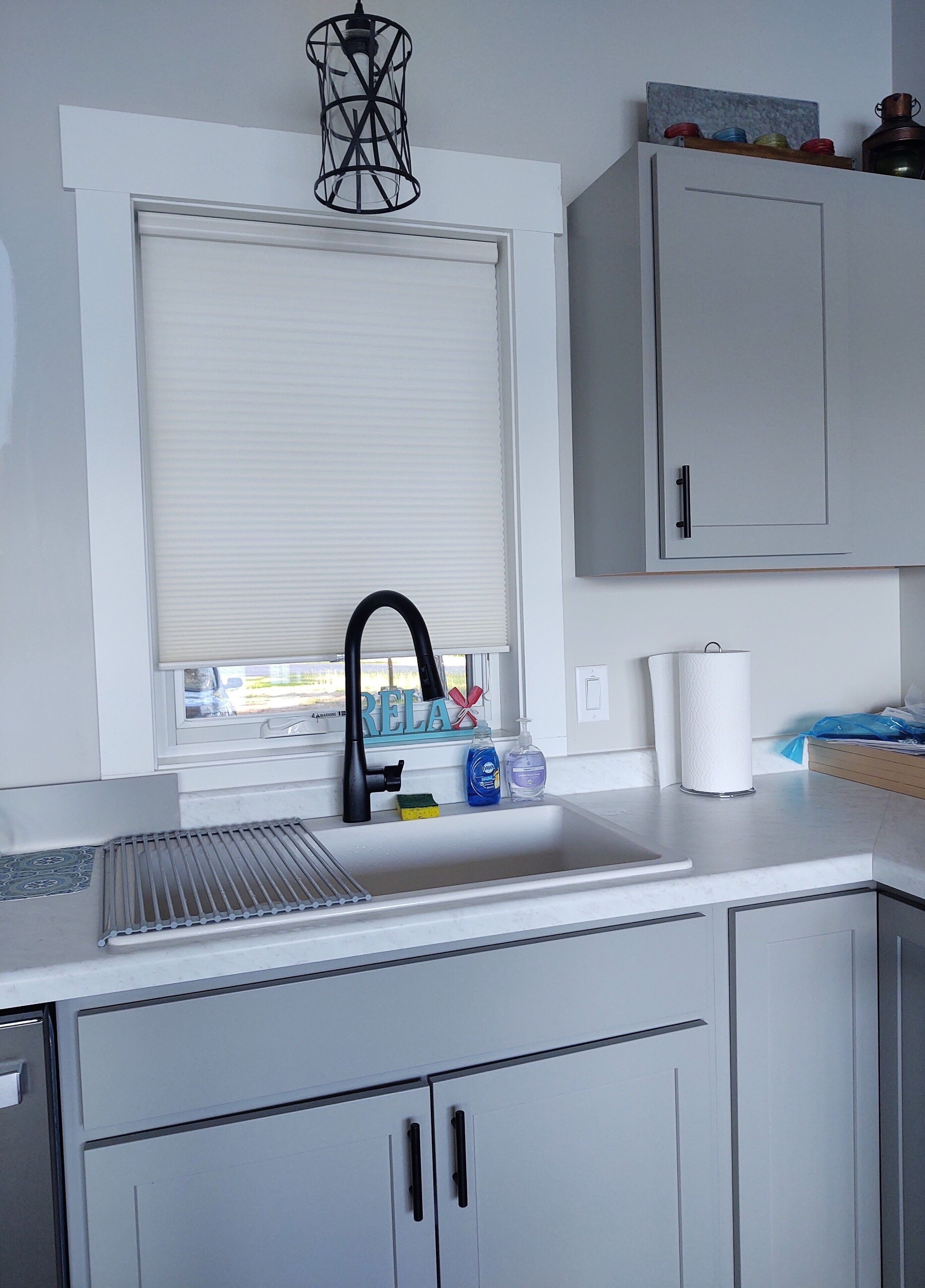 Shoreview Sunset Cottage--Perfect every season!