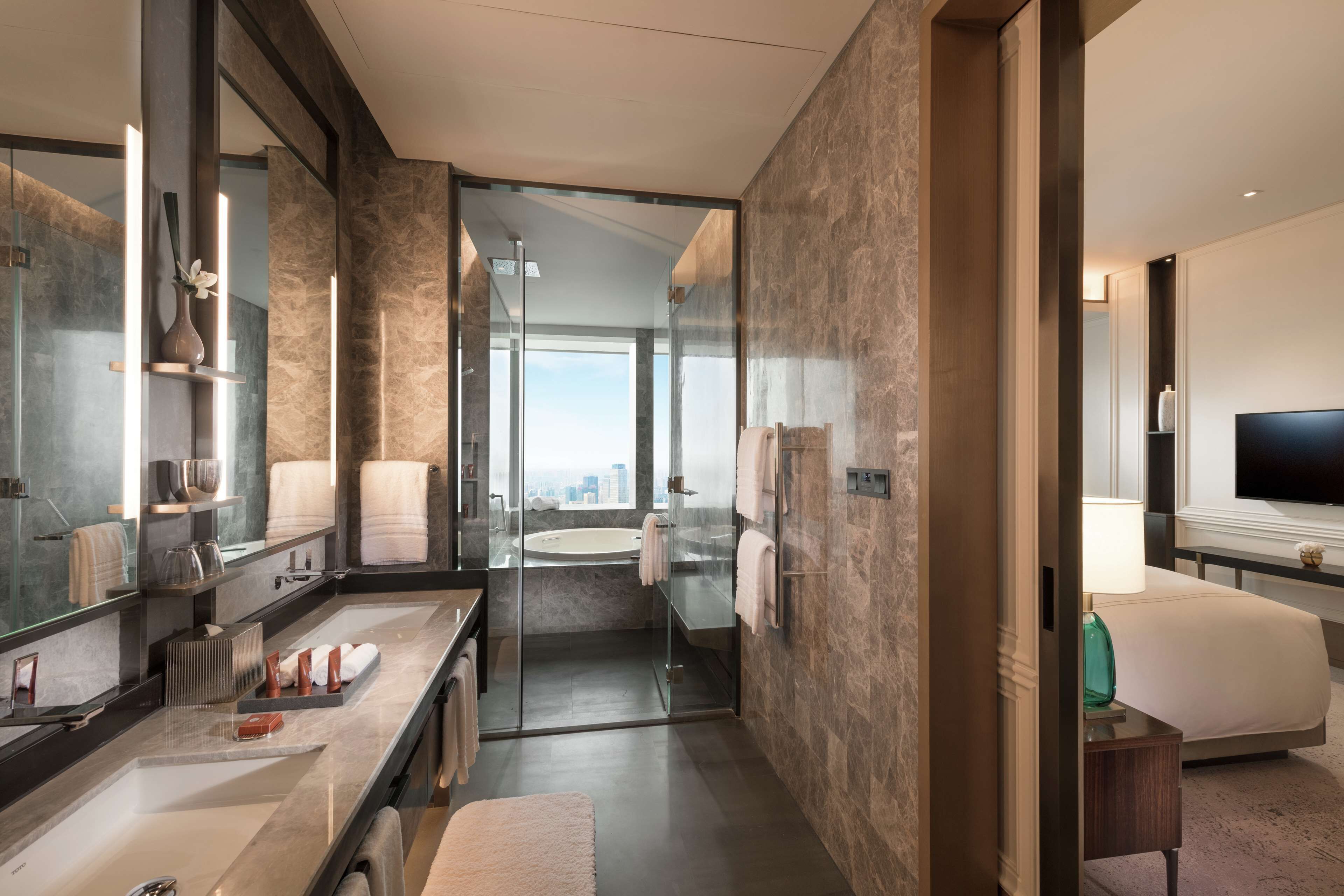 Separate tub and shower, free toiletries, hair dryer, bathrobes