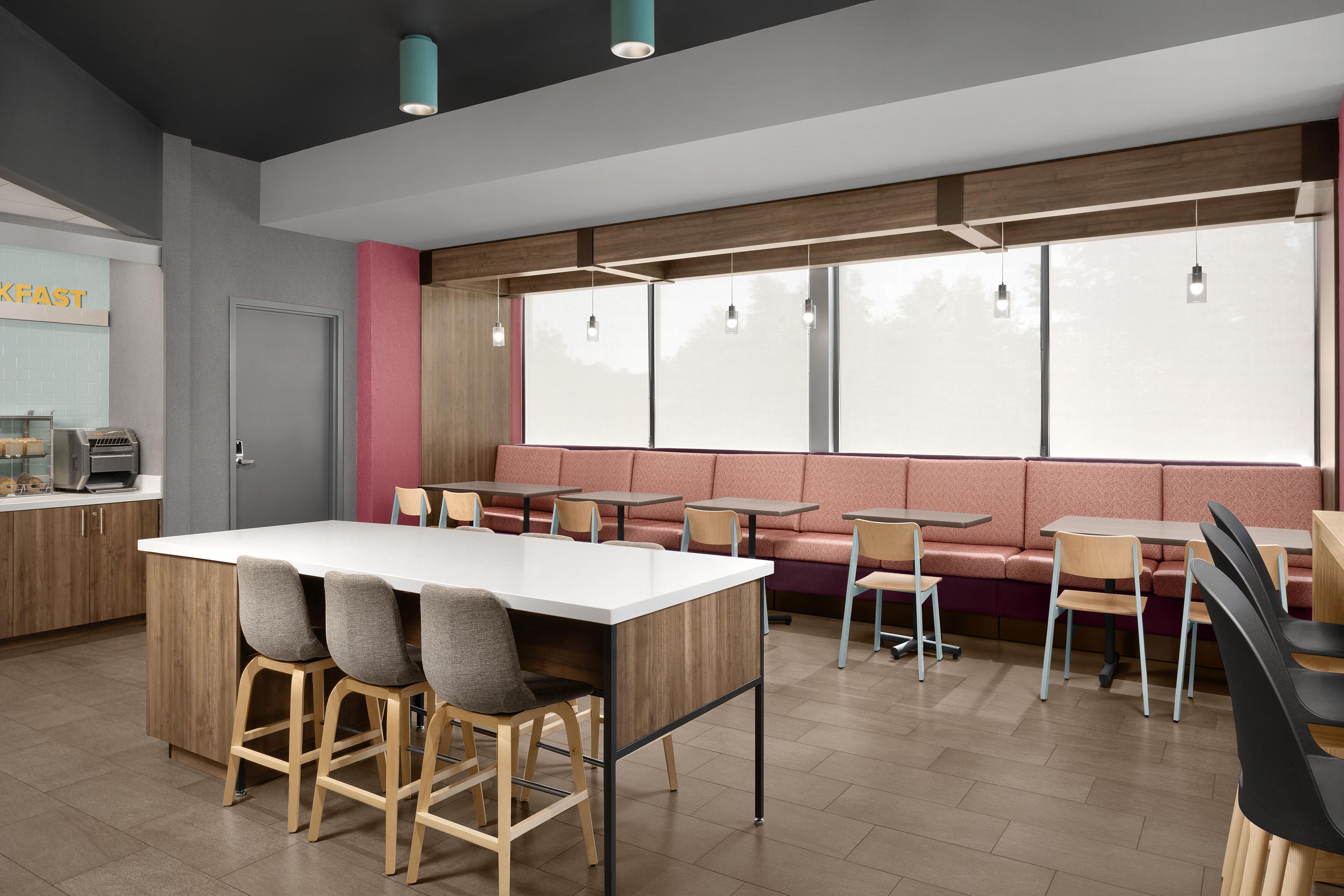 Breakfast area