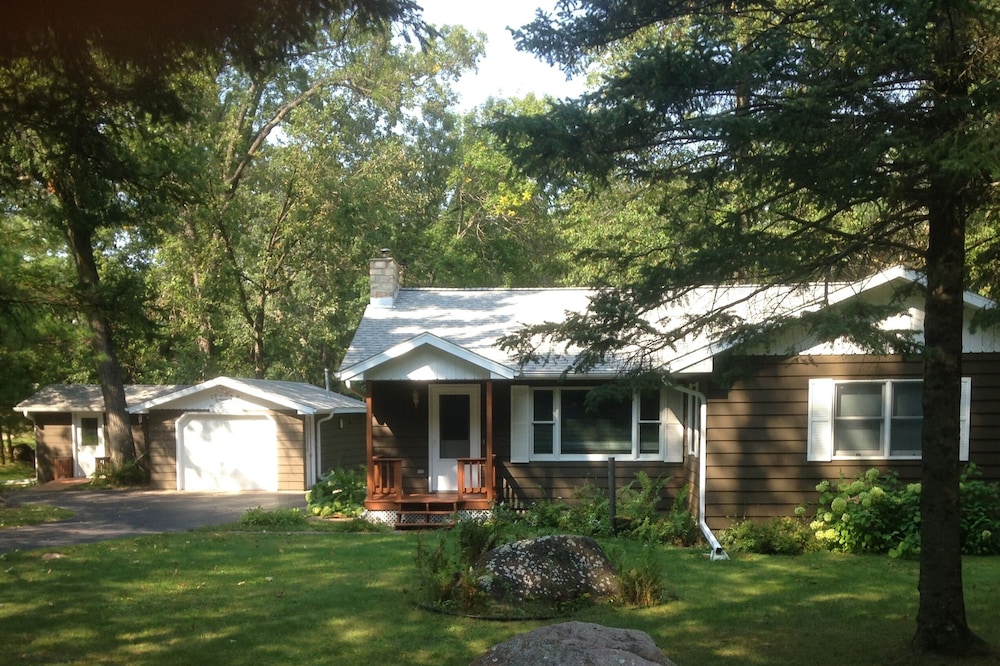 Lovely Cottage on Trout Stream