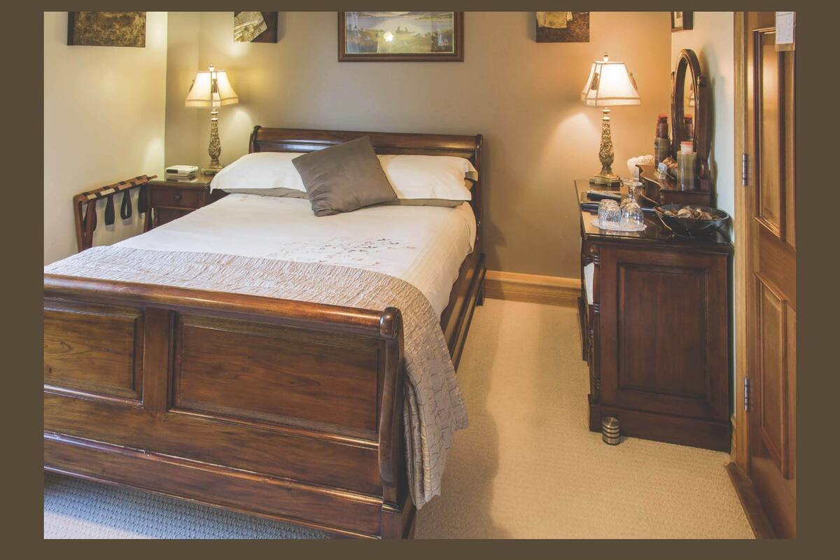 Luxury Twin or Triple Room
