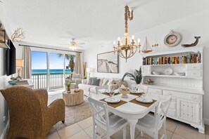 Smart TV, DVD player