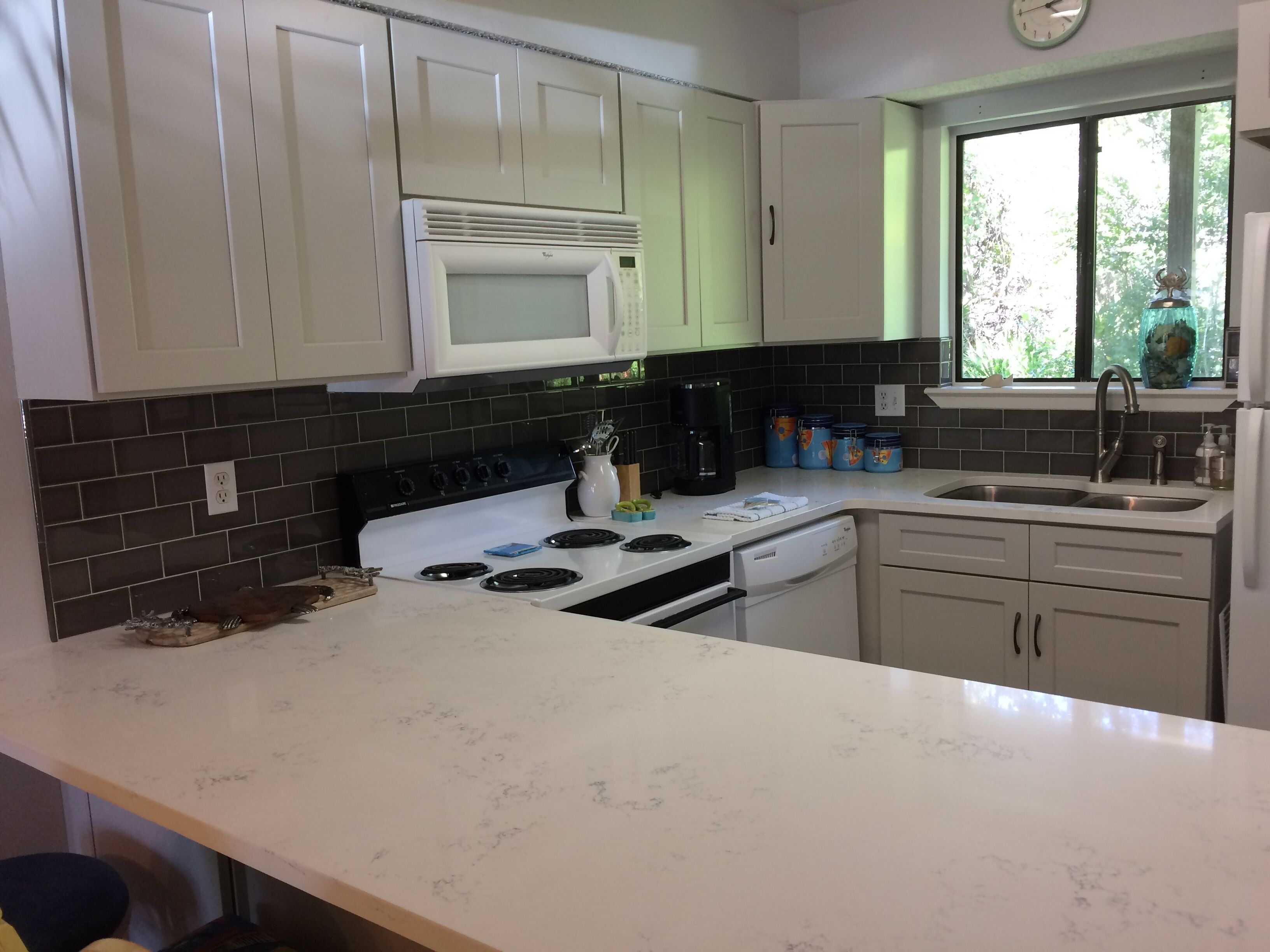 Ground floor condo with great pools and across from white sand beaches!