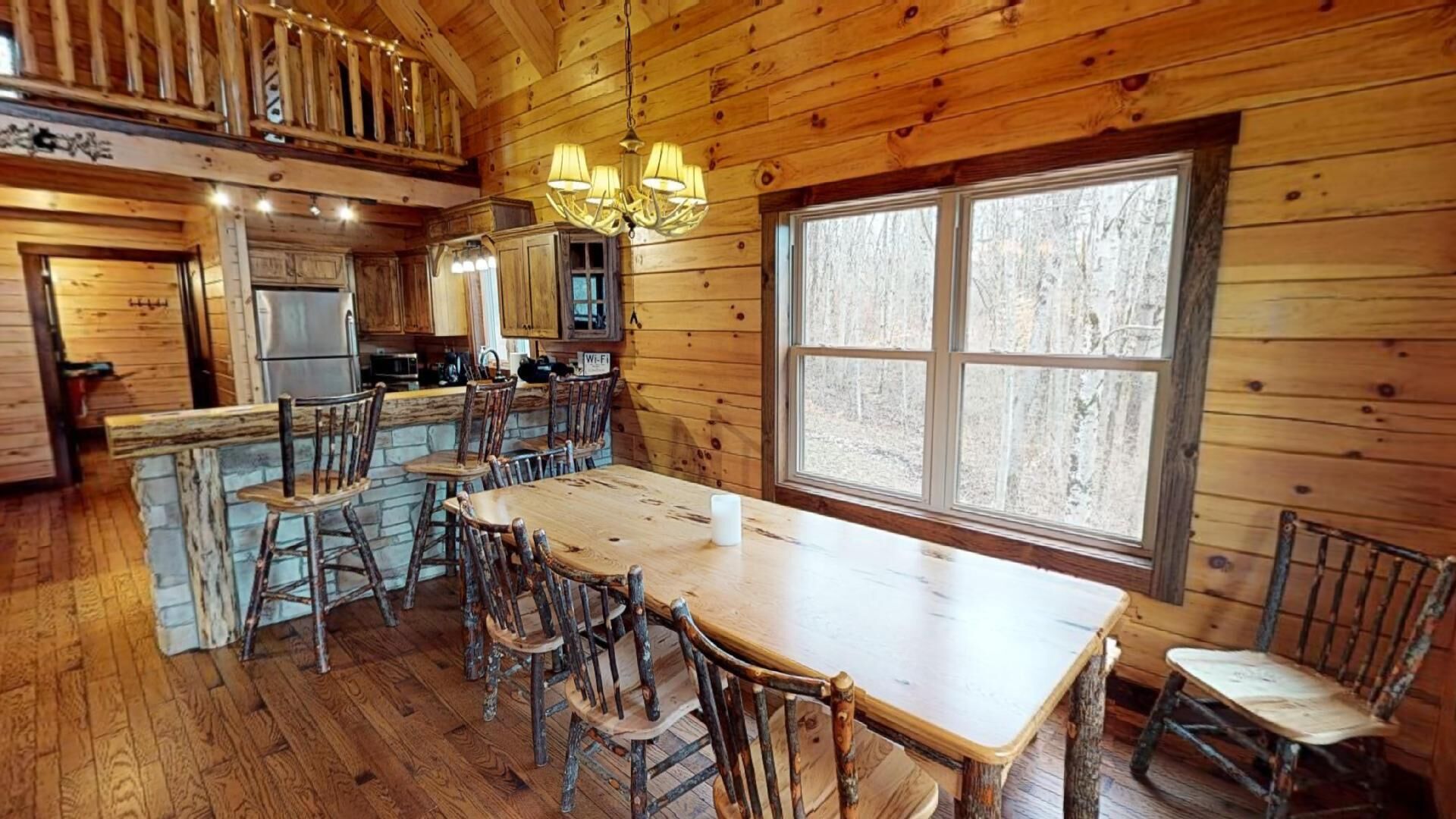 Almost Heaven Cabin at Trickle Creek in Hocking Hills