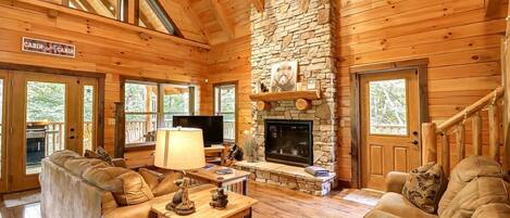 Smart TV, fireplace, DVD player, computer monitors