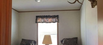 Boots Hunter Cabin Medora ND 2 BR 1 B Sleeps 6