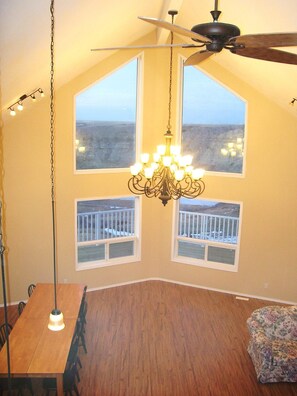 Interior - Reunion Cabin at the St. Mary River (Children stay for free so book 0 Children) (Cardston County)