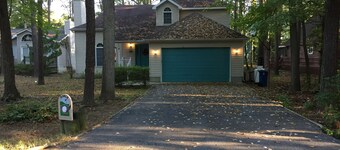 Spacious, well maintained, 4br 3bath home overlooking Golf Course.