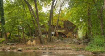 Luxury Cabin On The Chattahoochee River - Short Walk To Downtown Helen
