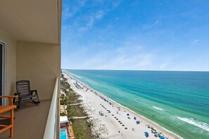 Property grounds - Premier Host!!! Amazing Unit!!! Best Location!!! Beach  Chairs included!!! (Panama City Beach)