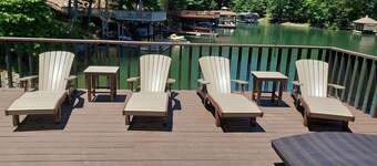 Mountain View, Quiet Cove, Hot Tub, Fire Pit, Two-Tier Dock, & much more!