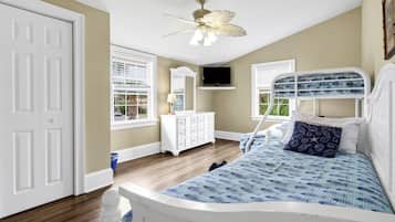 4 soveværelser, strygejern/strygebræt, Wi-Fi