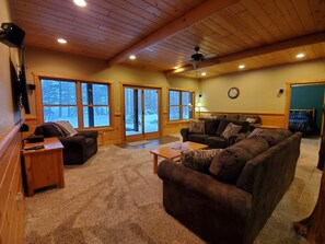 Smart TV, DVD player, stereo