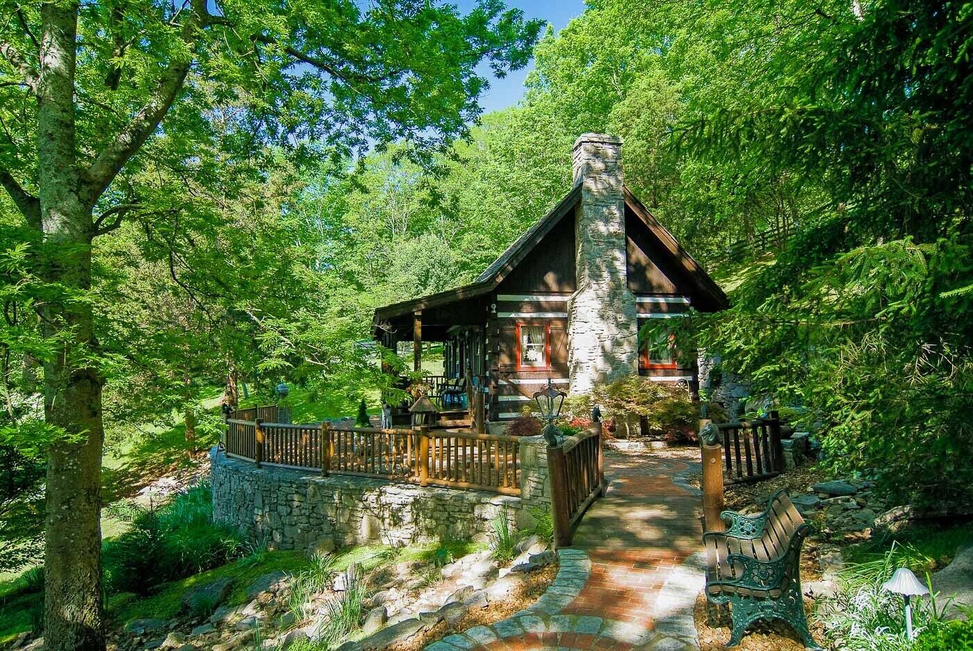 100 Acres-Wildlife Galore! Convenient to Nashville & Opryland