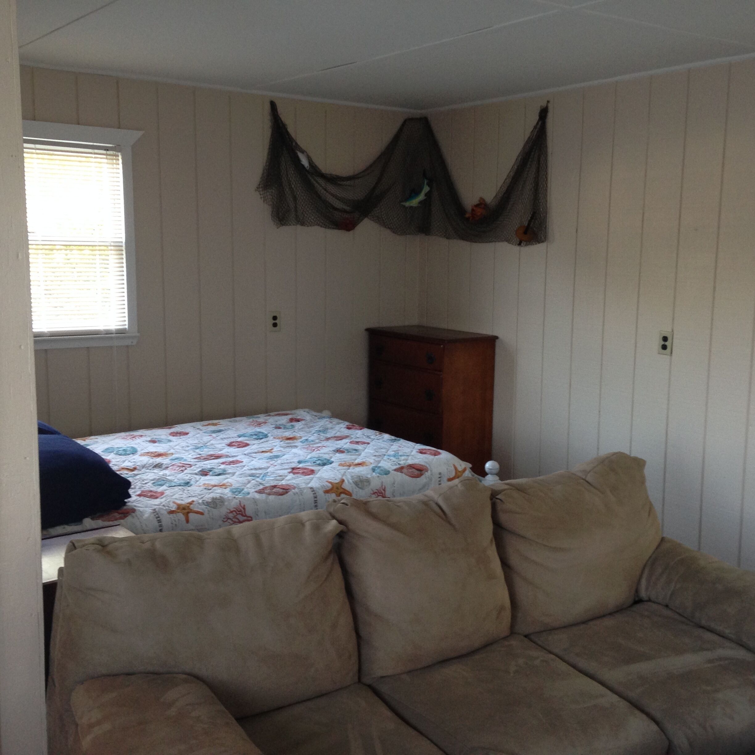 Newly Renovated Cottage On Main Street - Professionally Sanitized