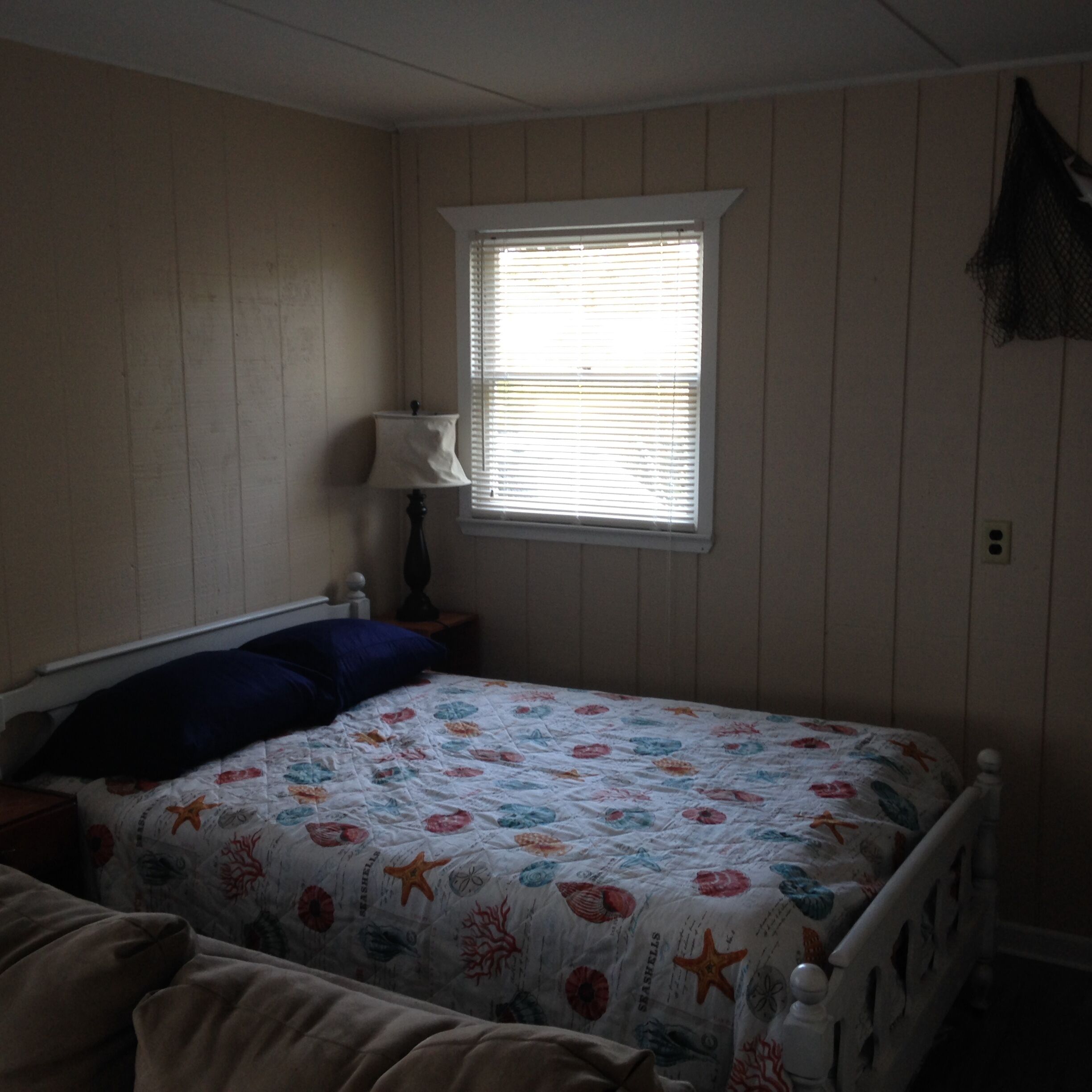 Newly Renovated Cottage On Main Street - Professionally Sanitized