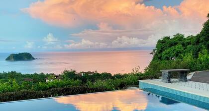 2016 Bauvilla / Höhere Erhebung / 180 Grad Strand / Meer / Dschungelblick