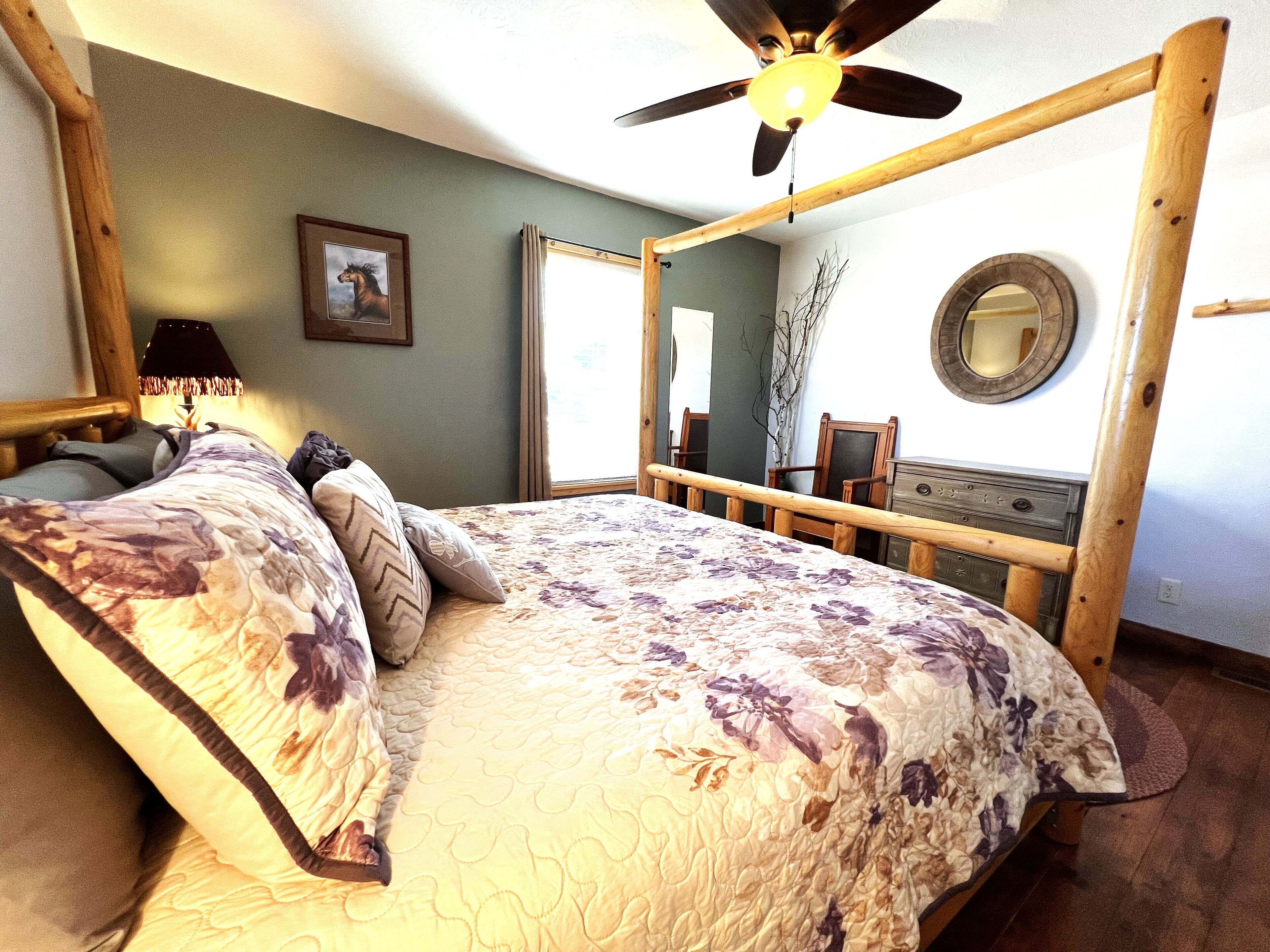 4 多间卧室、办公桌、熨斗/熨衣板、WiFi