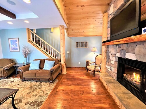 #7 Grand Historic Lodge at Ponderosa Place