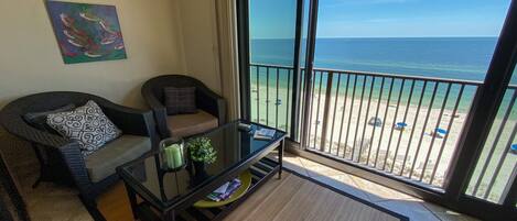 Smart TV, DVD player, video library