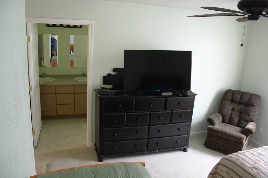 VR Beach House Brookings, OR