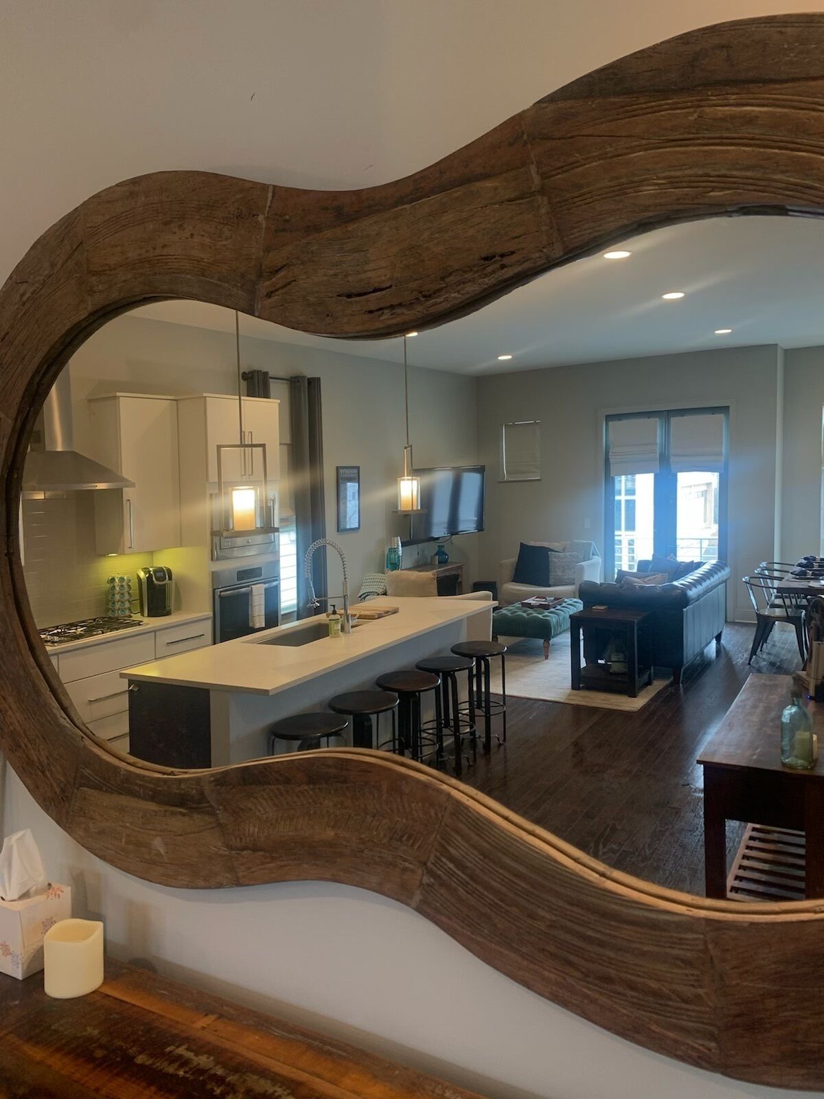 Contemporary Jewel with Rooftop Patio, 3 Blocks off the Gulch