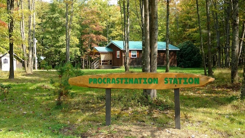 Cozy cabin in the Western part of the PA Wilds & the Allegheny Nat'l Forest
