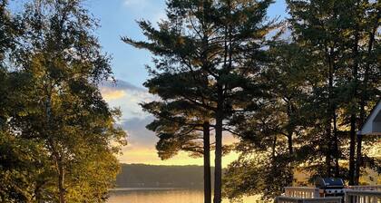Yksityinen asunto-Lakefront-sijaitsee 10 minuutin päässä Boyne Mountain