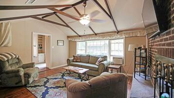 Smart TV, DVD player, books