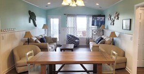 TV, DVD player, books, stereo