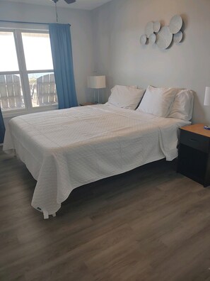 4 soverom, strykejern/-brett, reiseseng for barn og wi-fi