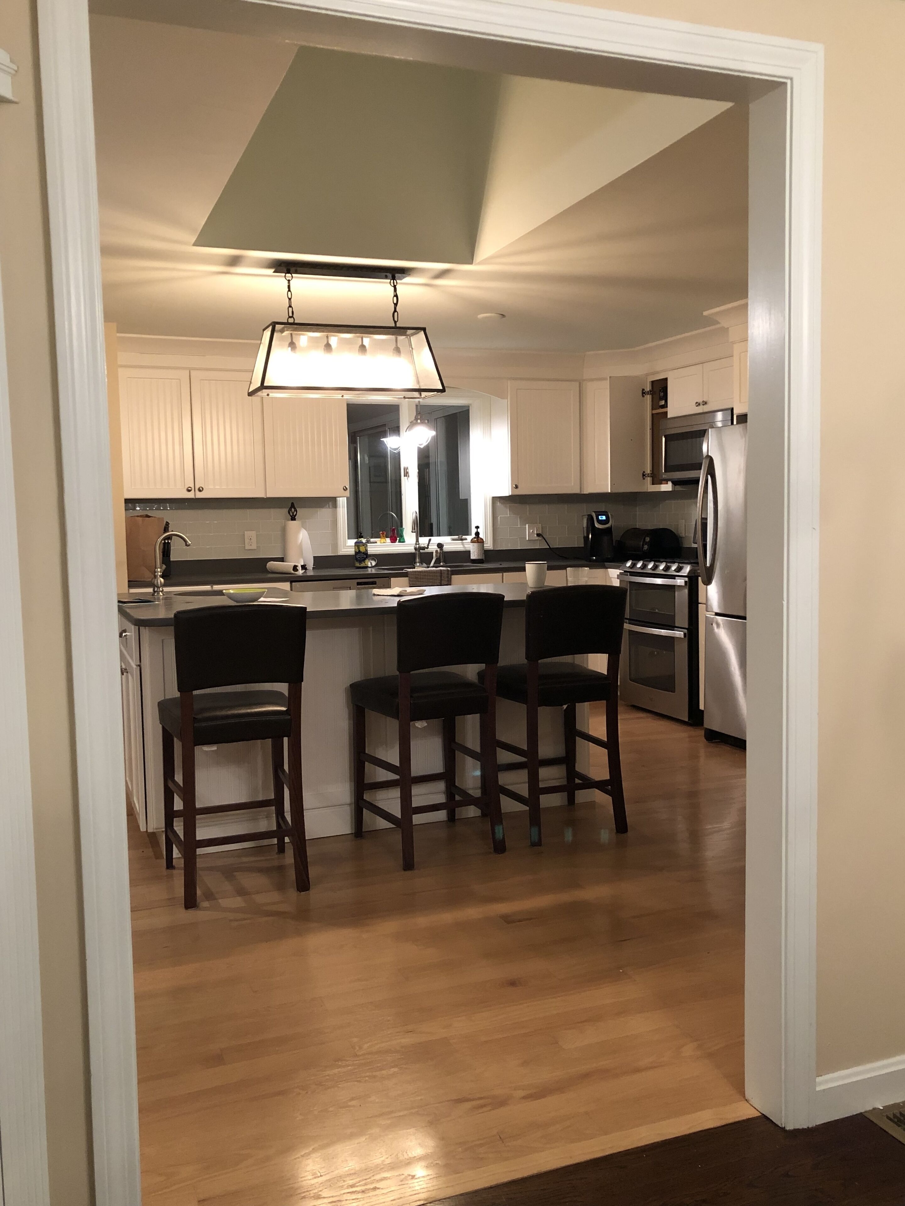 Riverfront 4BR Vacation Home, Short Drive To Beaches & Shopping On Main Street