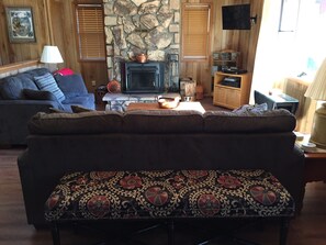 TV, DVD player, music library, video library