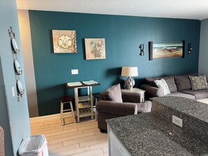 Smart TV, DVD player