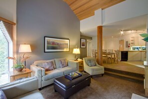 TV, fireplace, DVD player, table tennis