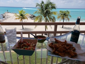 Property grounds - Oceanfront Condo (Bimini)