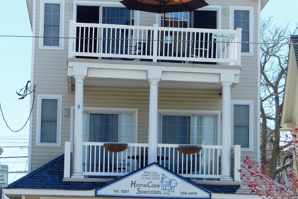 12th & West OC 3 Bedroom Condo
