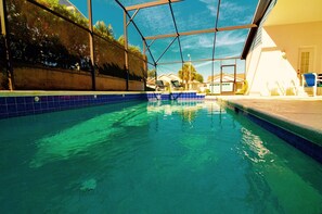 Beheizter Pool