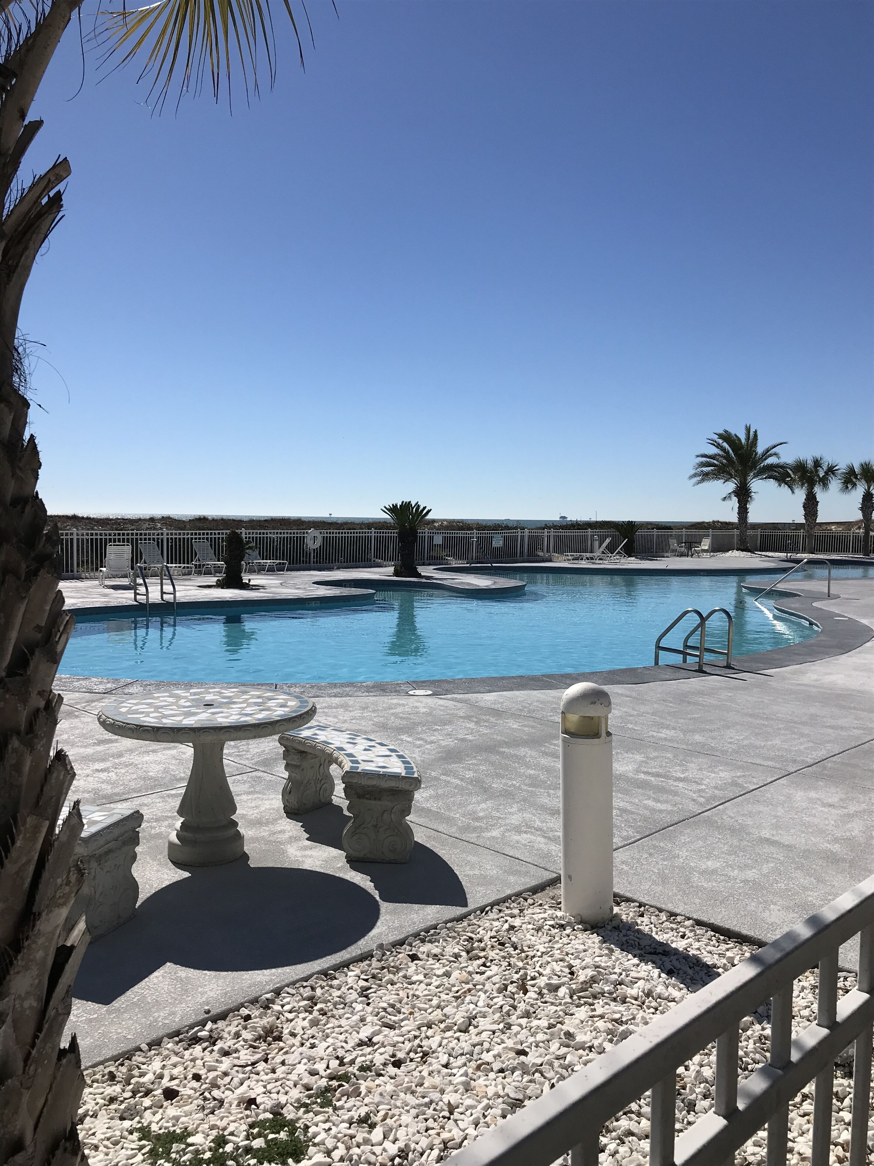 屋内プール、屋外プール