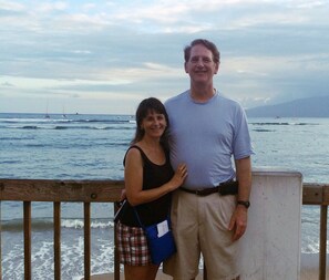 Beach/ocean view - Oceanfront Property - 60 feet from the ocean. Beautiful views, free WiFi  (Lahaina)