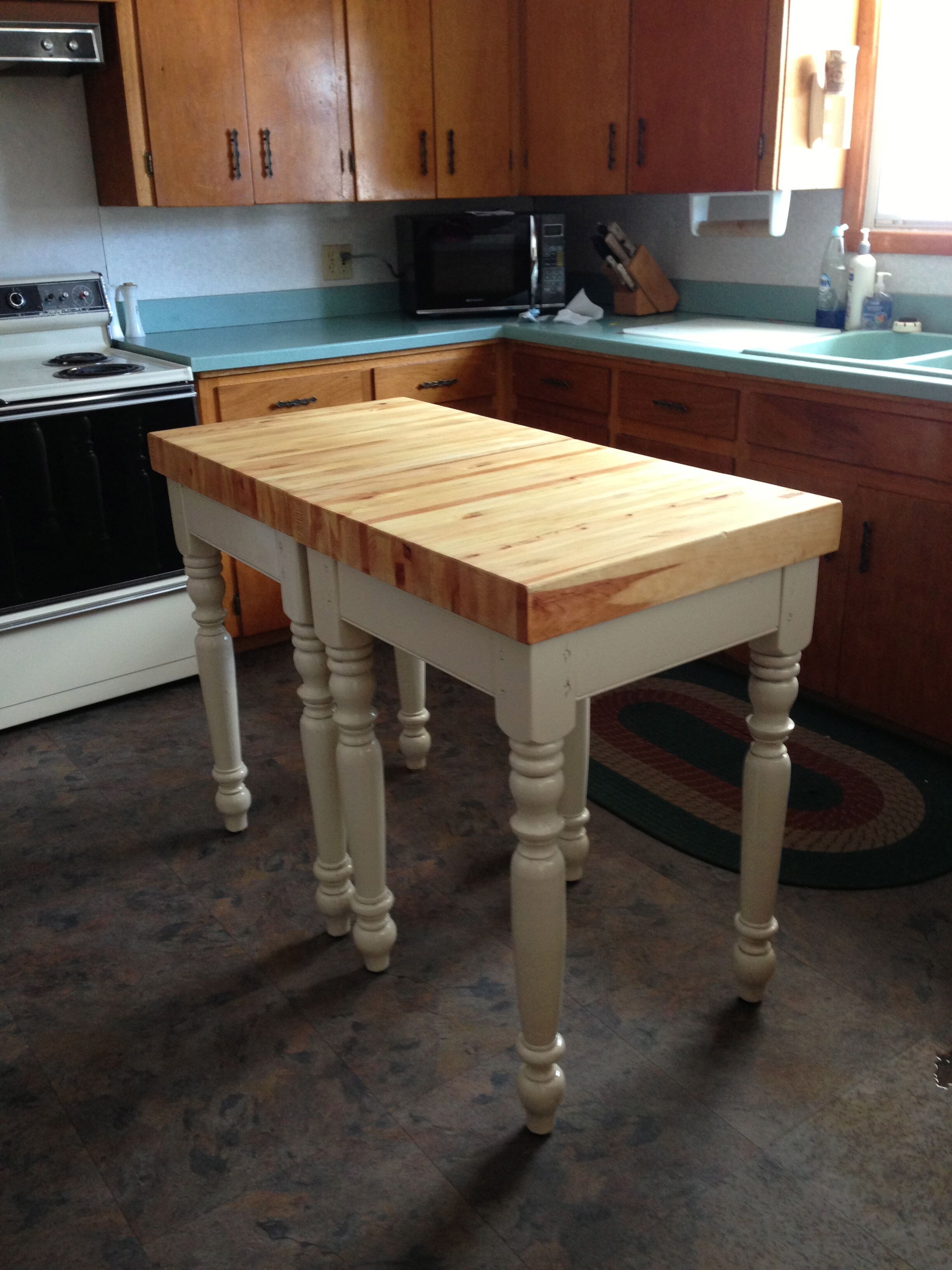  Great Family 5 BR Lodge - Views of Wheeler Peak - 