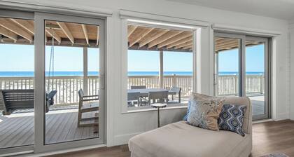 Bare Feet Retreat 🌊 Gulf-Front Charm w/ Porch + Private Beach Walk