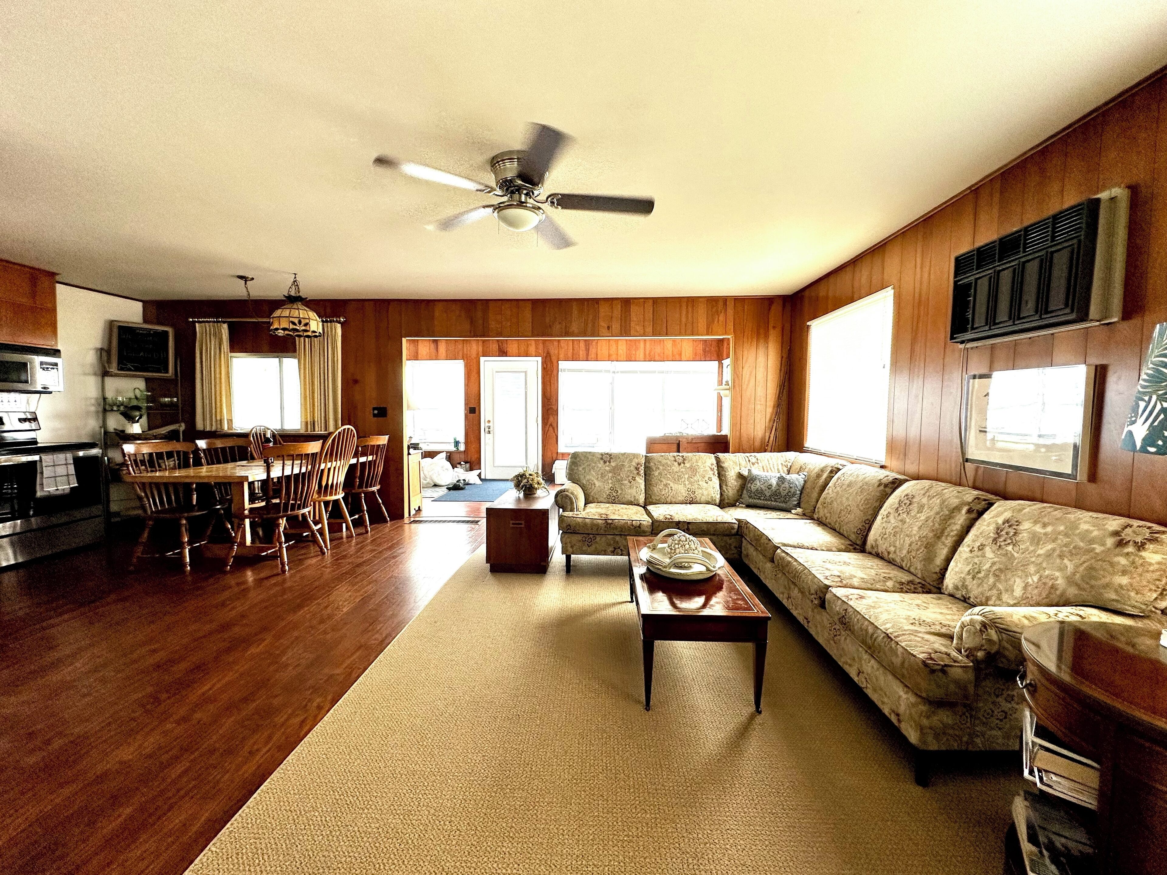 Freighter Channel Riverfront Paradise!!!