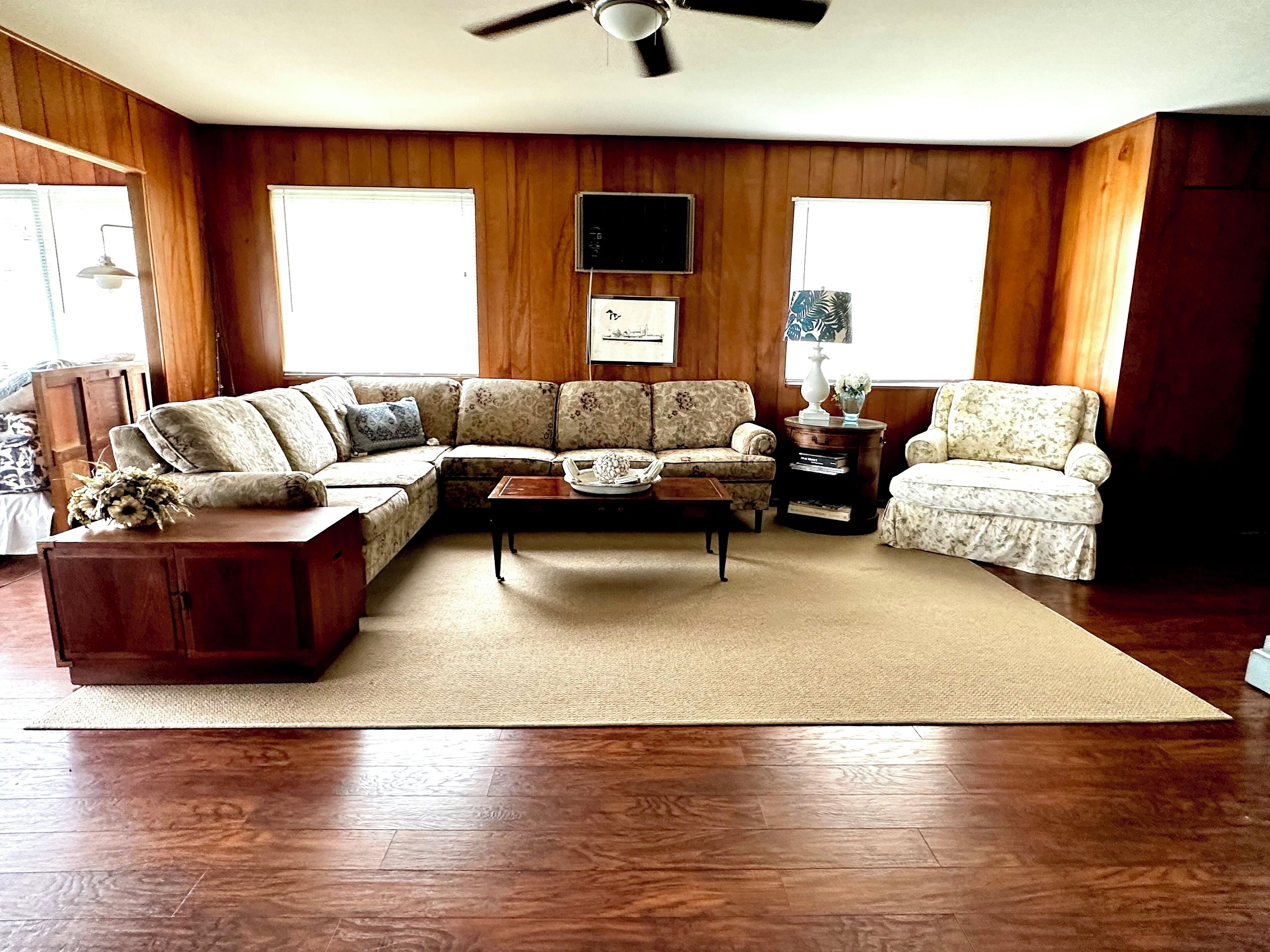 Freighter Channel Riverfront Paradise!!!