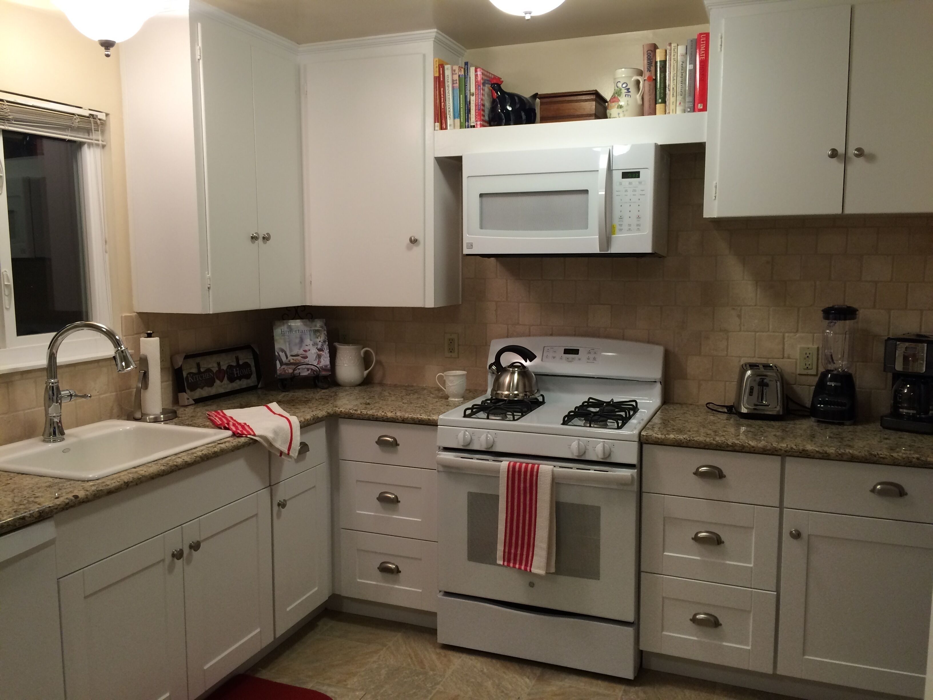 Private, Newly Remodeled Home With All The Amenities. Easy Access To All Events.