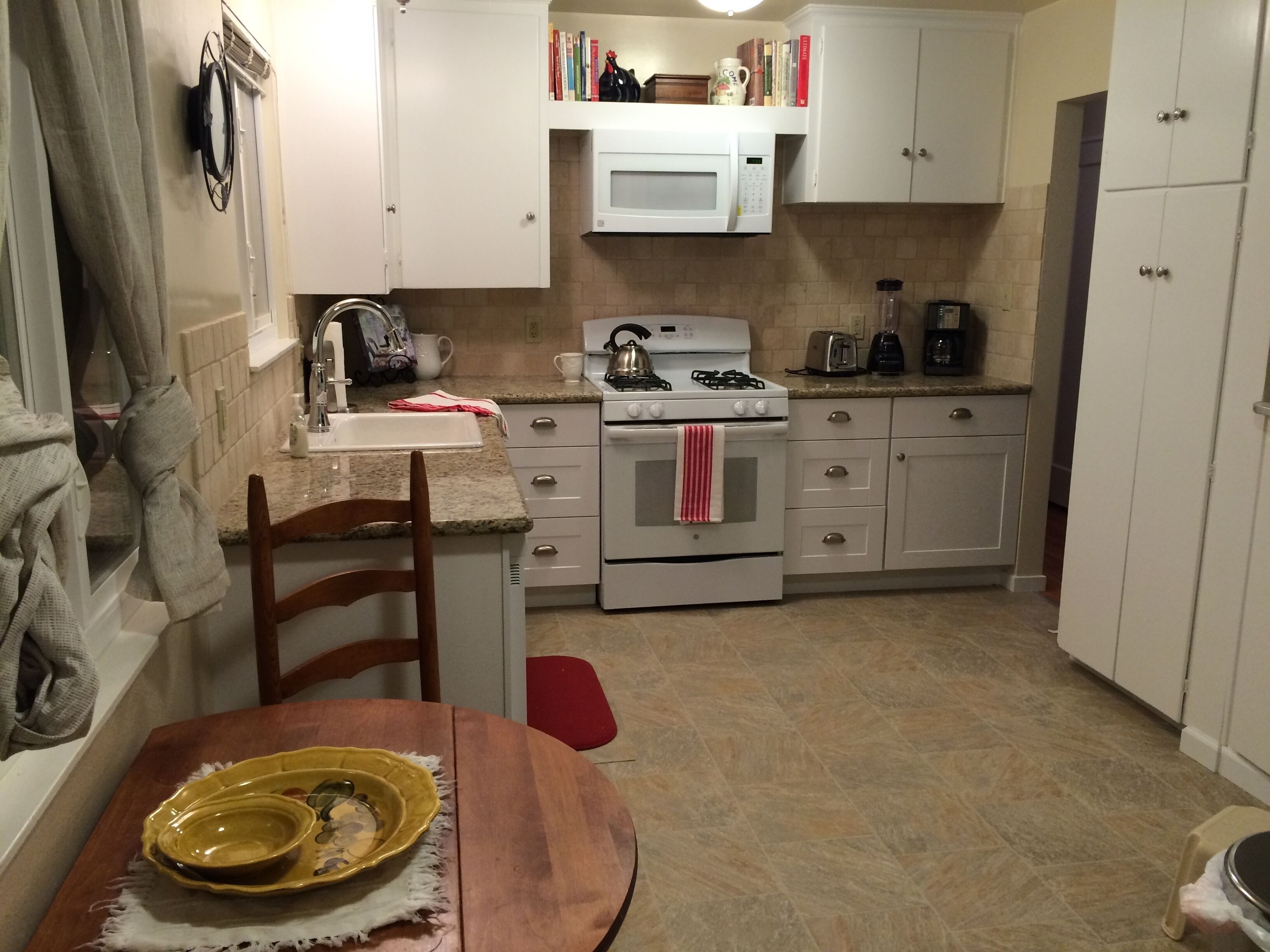 Private, Newly Remodeled Home With All The Amenities. Easy Access To All Events.